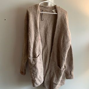 H&M tan cardigan